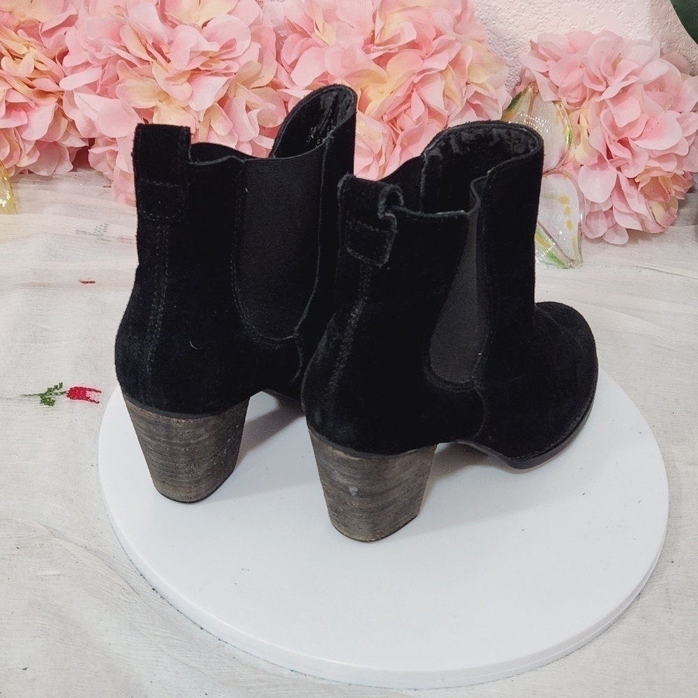 Steve Madden Chelsea Boots Black Leather Women Sz: 7.5 - Picture 8 of 12